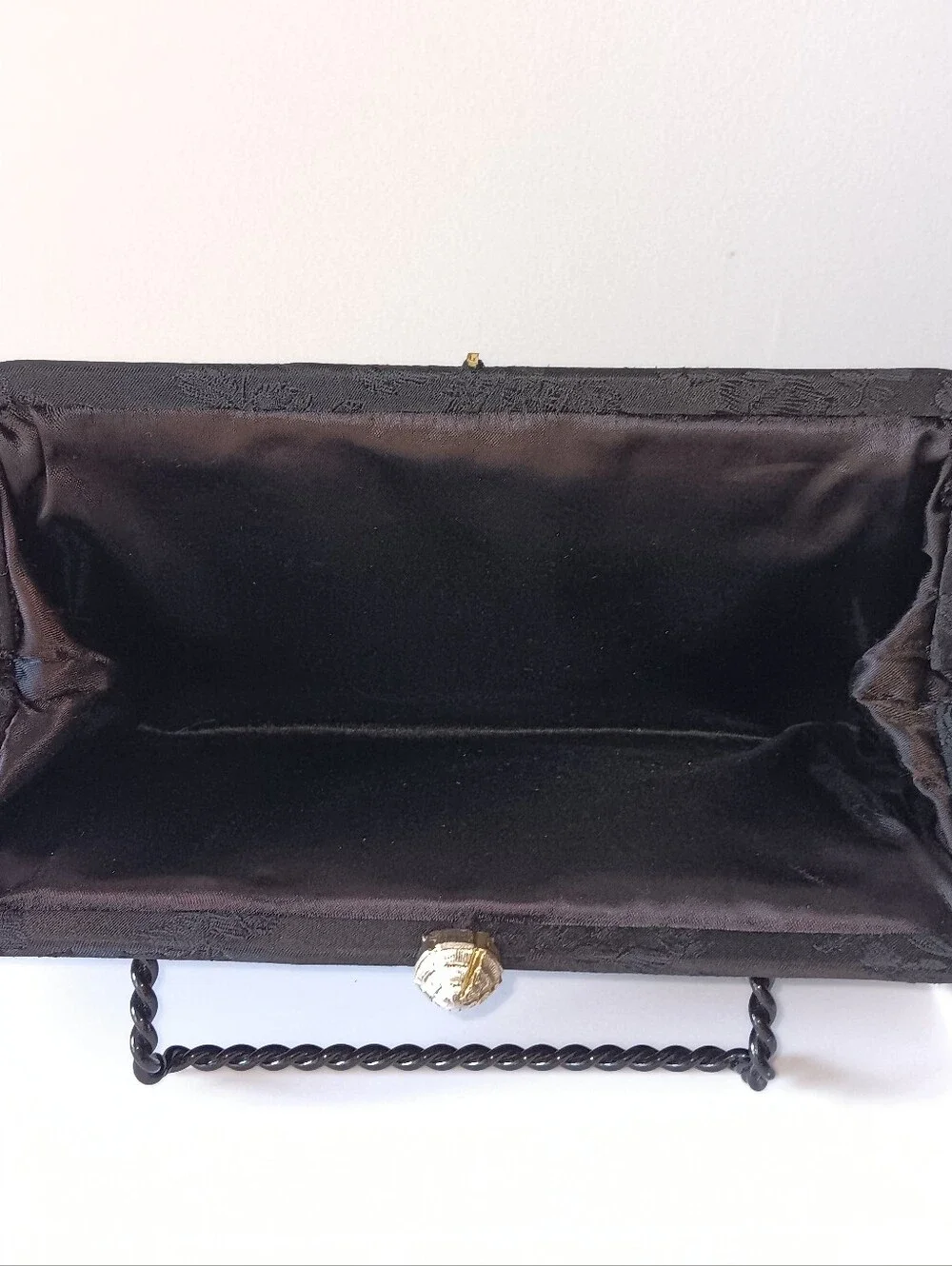 Vintage Textured Clutch Purse Floral Black Silver 9